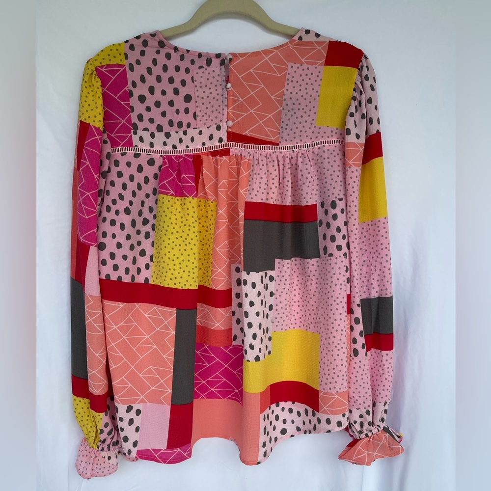 Fate Multicolor Blouse size Medium NWT - Picture 3 of 4